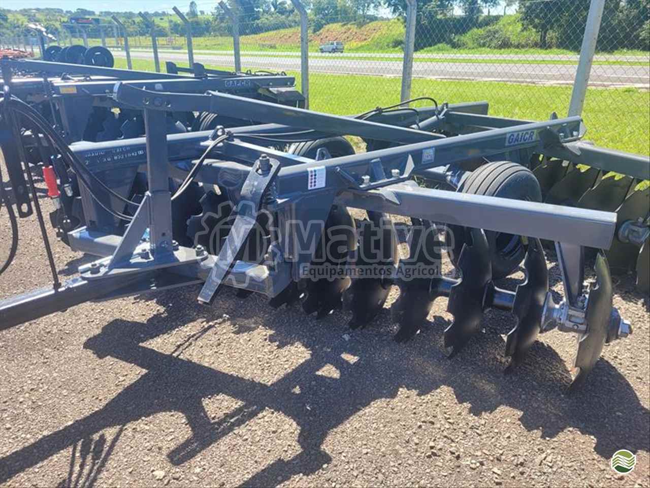 IMPLEMENTOS AGRICOLAS GRADE ARADORA ARADORA 28 DISCOS Mative Equipamentos Agrícolas  MARTINOPOLIS SÃO PAULO SP